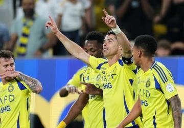 Cristiano Ronaldo Bawa Al Nassr Kalahkan Al Riyadh 2-1