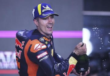 MotoGP Qatar 2025: Maverick Vinales Kena Hukuman 16 Detik, Finish Kedua Jadi Peringkat 14