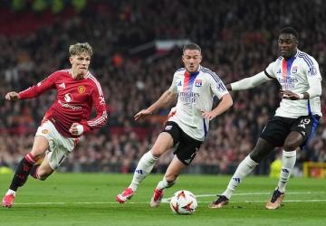 MU Singkirkan Lyon Lewat Drama 9 Gol dan 120 Menit