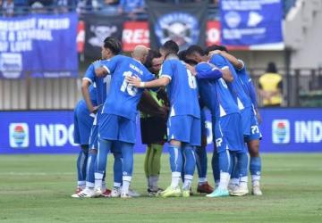 Persib Siap Bungkam Ronaldo? Bojan Hodak Optimistis Usai Tundukkan Juara Asia