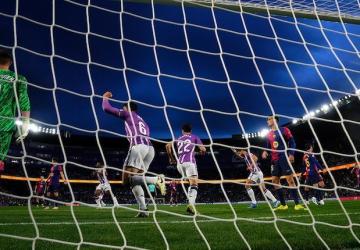 LaLiga: Barcelona Bangkit dan Taklukkan Valladolid 2-1 di Kandang Lawan