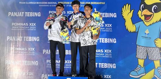 3 Mahasiswa Perwakilan PBD Eksekusi 3 Medali Panjat Tebing