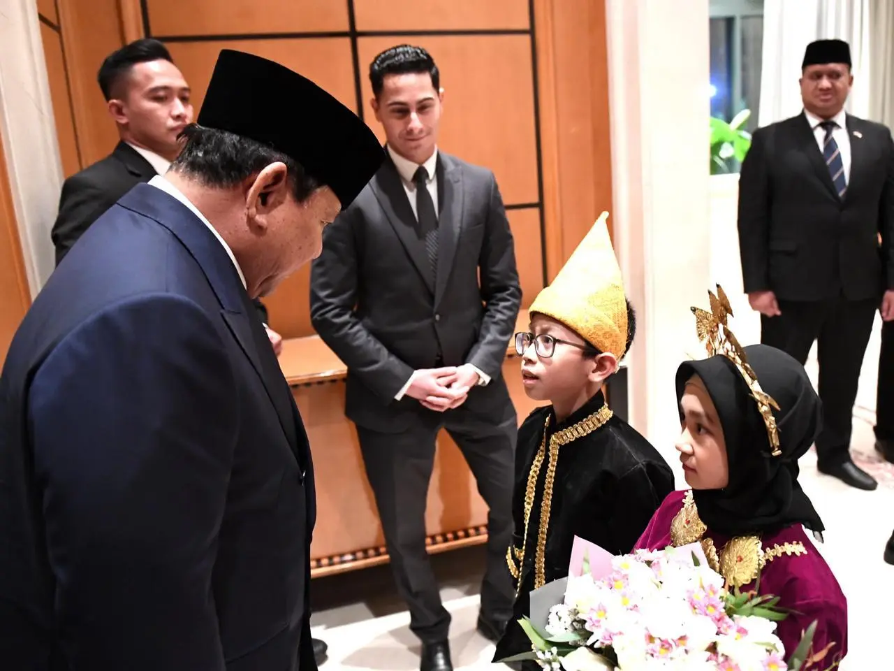 Presiden Prabowo Disambut Hangat Diaspora Indonesia di Kairo