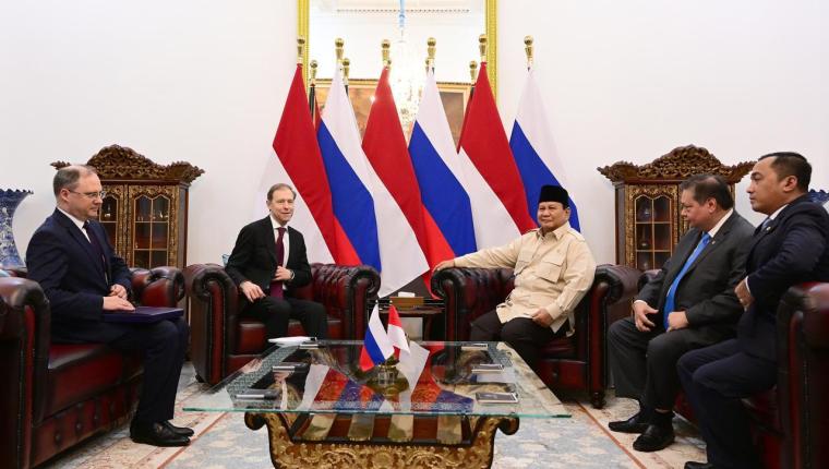 Presiden Prabowo Terima Kunjungan Kehormatan Wakil Perdana Menteri Pertama Federasi Rusia di Istana Merdeka