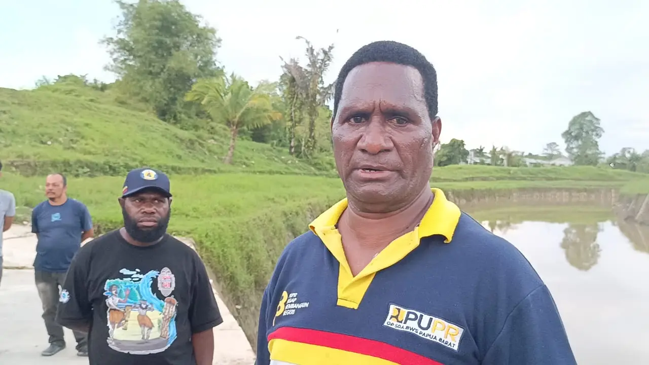 Tanggul Mariat Retak Karena Hujan Deras dan Debit Air Meluap