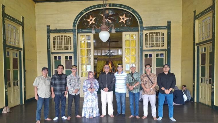 Peneliti ISLaMS Dorong Pelestarian Tradisi Saprahan Lewat Riset BRIN di Pontianak