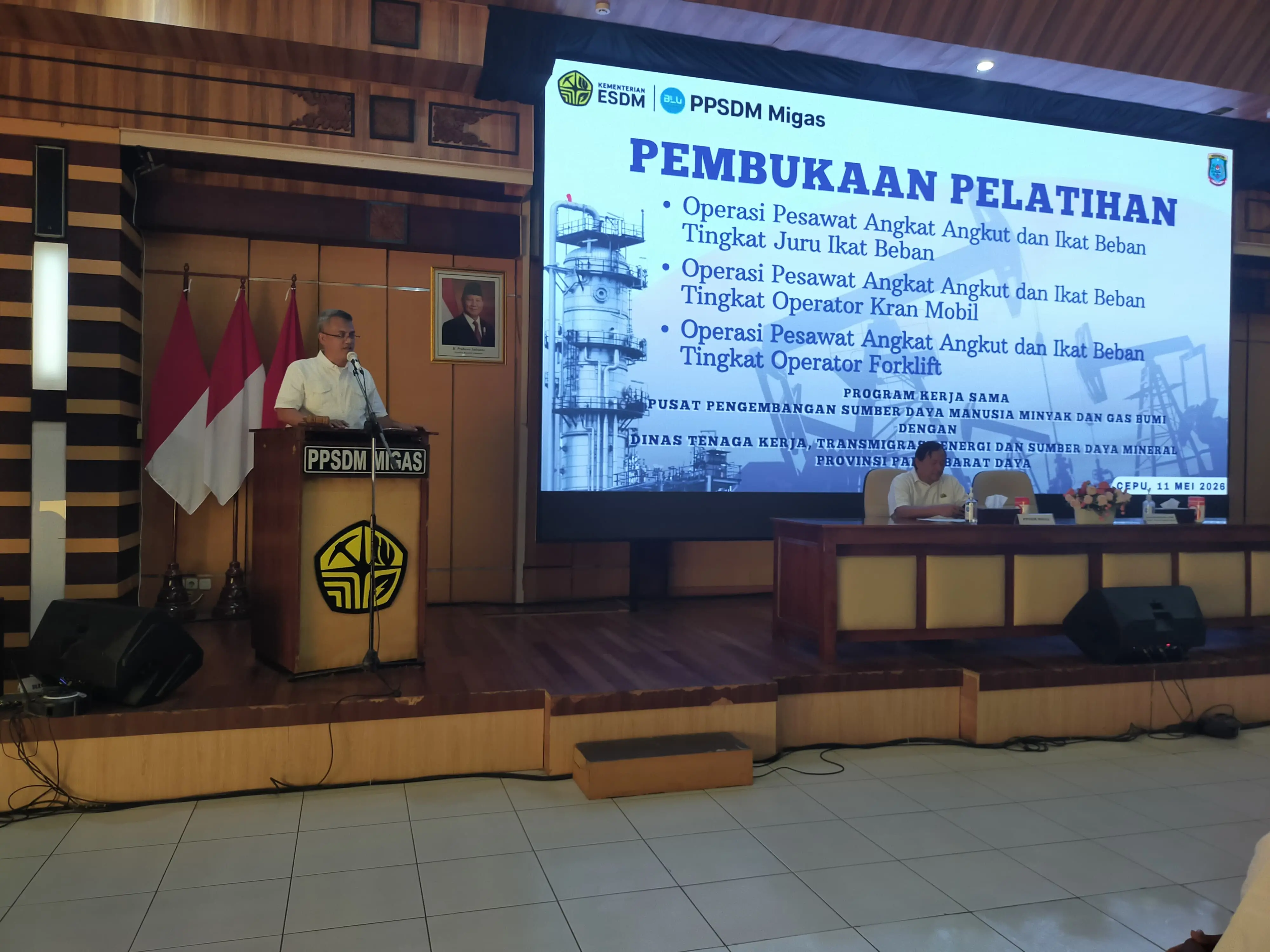 Pemprov PBD Kirim Pencari Kerja OAP ke PPSDM Migas Cepu