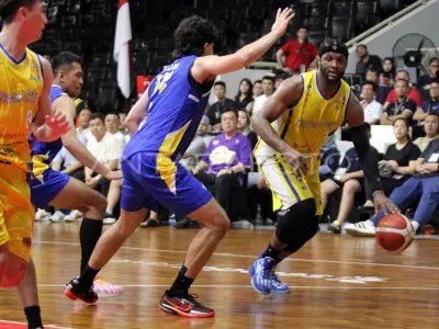 Rajawali Medan Tumbangkan Dewa United 86-82 di Tangerang