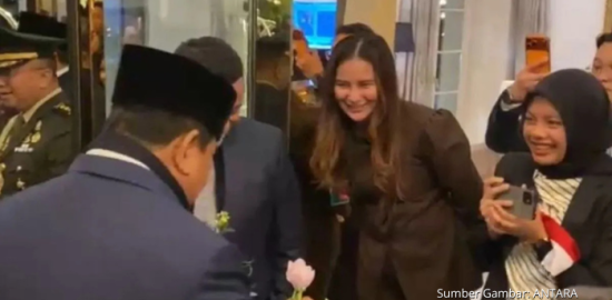 Presiden Prabowo Tiba di Swiss, Diaspora Sambut Jelang WEF Davos