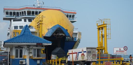 35 Kapal Beroperasi Nonstop Layani Arus Bali–Jawa Jelang Nyepi dan Lebaran