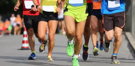 Dokter RSUI Ingatkan Pelari Maraton Pantau Detak Jantung dan Kondisi Tubuh