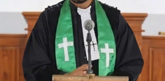 Pdt. Thomson Elias : Masyarakat Papua Berhak Hidup Damai Tanpa Rasa Takut