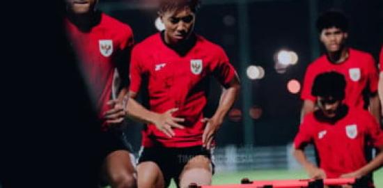 Timnas Indonesia U-17 Bakal Cicipi Sistem Baru FIFA “Kartu VAR” di Piala Dunia U-17 2025