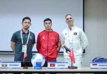 Pelatih Luis Estrela Targetkan Indonesia Jadi Juara Futsal Putri SEA Games 2025