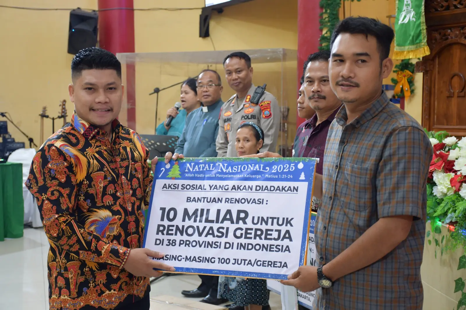 Panitia Natal Nasional 2025 Menyalurkan Bantuan Pendidikan, Ambulance, Renovasi Gereja, dan Sembako di Kepulauan Nias
