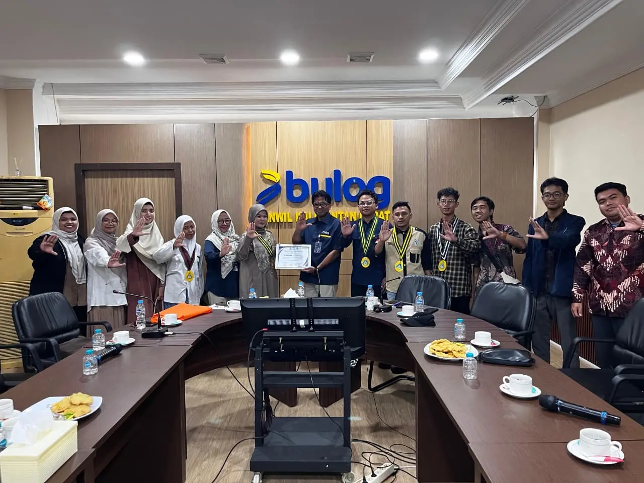 Sinergi Ketahanan Pangan, PII Sambangi Bulog Kalimantan Barat