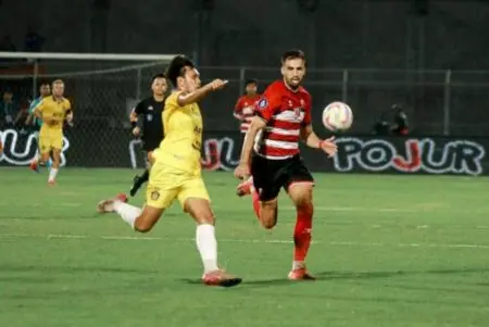 Madura United Taklukkan Persik 2-1, Keluar dari Zona Degradasi