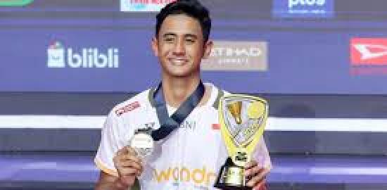 Alwi Farhan Tembus 15 Besar Dunia Usai Juara Indonesia Masters 2026