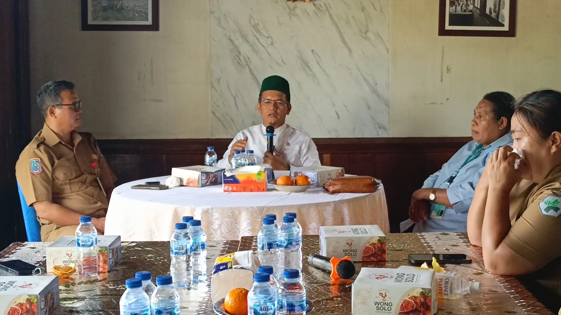 Reses ke Sorong, Senator Hartono Jalin Diskusi Bersama Tenaga Kesehatan