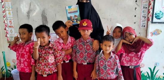 Saat Sekolah Menjadi Benteng Terakhir Bahasa Ibu: Kesadaran Pendidikan di Dampelas Menghidupkan Kembali Bahasa Daerah
