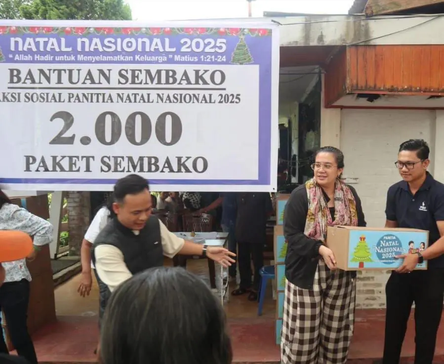 Panitia Natal Nasional Laksanakan Kegiatan Sosial: Sentuhan Natal di Kampung Halaman Presiden Prabowo