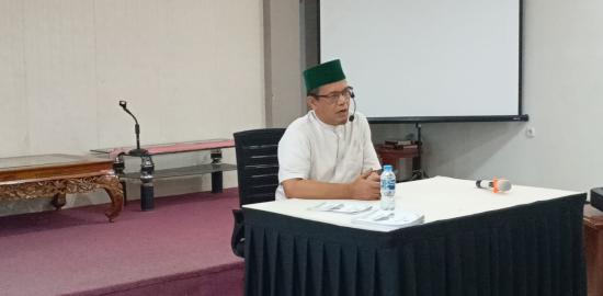 Jamaah Haji Asal Papua Barat Daya Dapat Arahan dari Senator DPD RI - Hartono