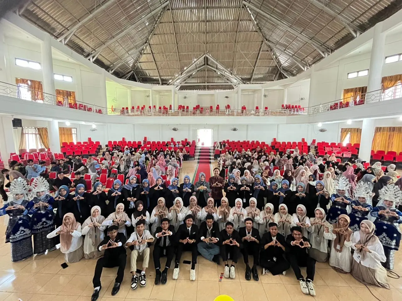 Mahasiswa Penerima BSI Scholarship UIN Syahada Sukses Gelar Seminar Nasional