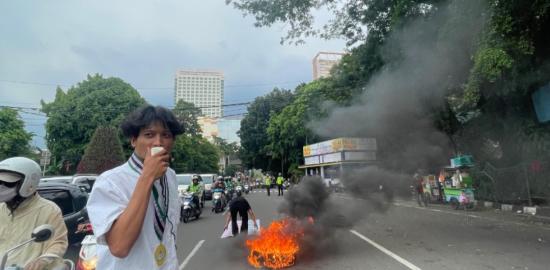 Reyzan Sulaeman: Kritik terhadap Kekuasaan Adalah Tanggung Jawab Warga Negara