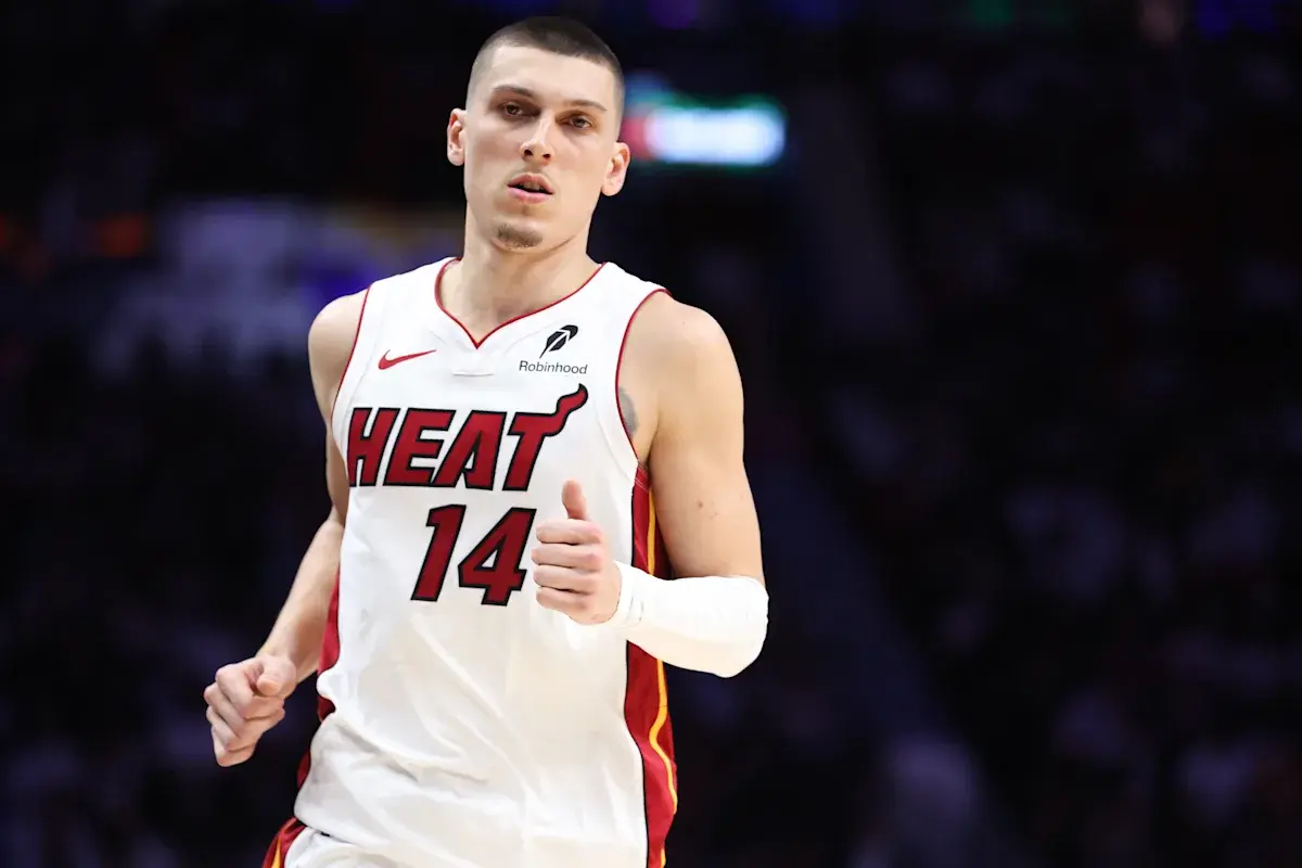 Tyler Herro Cetak 24 Poin di Laga Debut, Miami Heat Tundukkan Mavericks 106–102