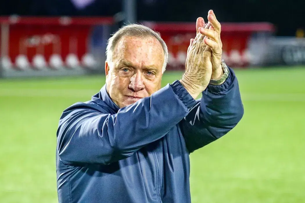 Dick Advocaat Mundur dari Kursi Pelatih Timnas Curaçao Jelang Piala Dunia 2026