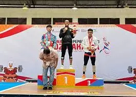 Atlet Angkat Besi Kalimantan Selatan Sumbang Emas dan Perak di Popnas XVII 2025