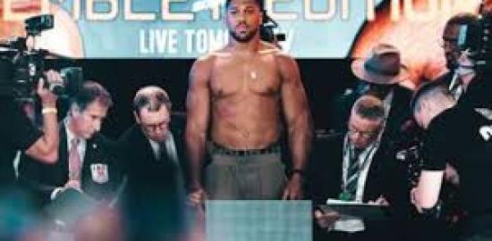 Usyk Siap Bantu Anthony Joshua Taklukkan Tyson Fury