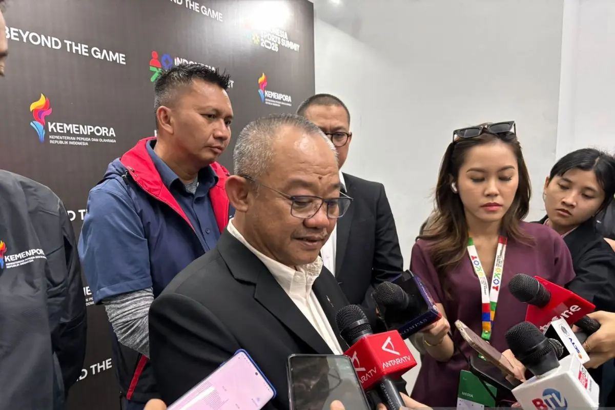 Mendikdasmen Abdul Mu'ti Dorong Sekolah Bermitra dengan Dunia Olahraga