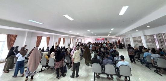 Tingginya Retrebusi Bulanan di Pasar Tingkat Sanggeng, Pedagang Minta Agar Diturunkan