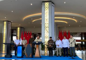 Prabowo: Soal Whoosh Tak Perlu Diributkan, Pemerintah Bertanggung Jawab Penuh