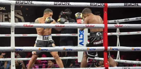 Ongen Saknosiwi Rebut Sabuk WBA Asia di BYON Madness 2025