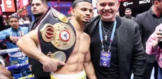 Rolando Romero Taklukkan Ryan Garcia, Rebut Sabuk Juara WBA Kelas Welter