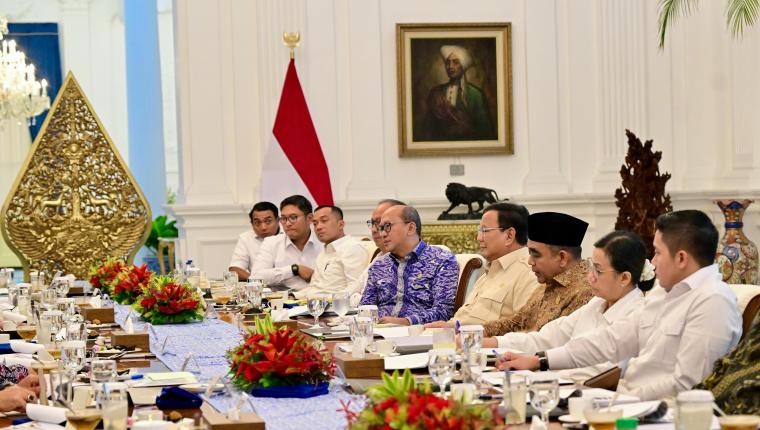 Pemerintah Fokus pada Industrialisasi Berkelanjutan usai Terima Laporan Satgas Hilirisasi