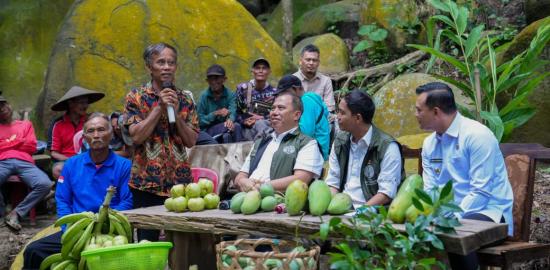 Menhut Tinjau Pengelolaan Perhutanan Sosial di Majalengka
