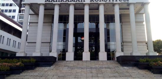 Advokat Uji UU PTUN dan Peradilan Umum ke MK