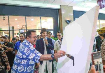 Kunjungi Pameran Seni Bill Mohdor Studio, Wagub Rano Ingin Kerja Sama Bidang Ekonomi Kreatif Terus Meningkat