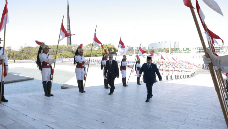 Presiden Prabowo Disambut Hangat dalam Upacara Kenegaraan di Istana Planalto, Brasilia