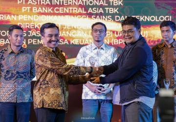 Media Sosial Kemdiktisaintek Raih Penghargaan SPS Awards 2025