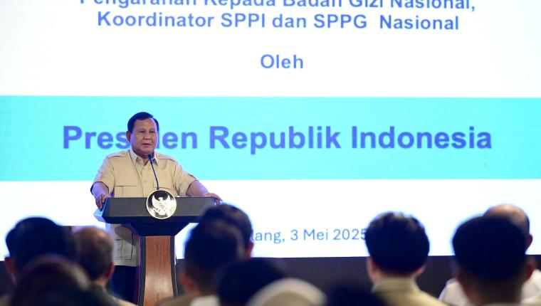 Presiden Prabowo Pimpin Rapat Percepatan Operasional SPPG di Hambalang