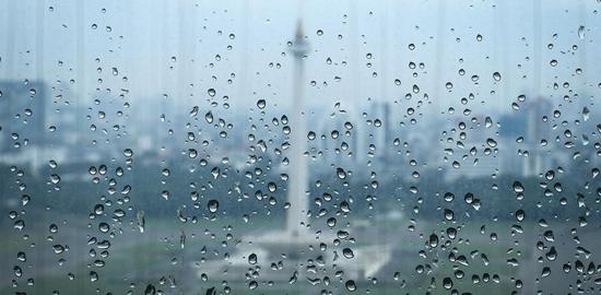 Prakiraan Cuaca Jakarta Hari Ini: Hujan Ringan dan Berawan
