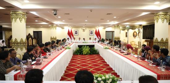 Tingkatkan Komunikasi Publik, Mensesneg Gelar Sarasehan Bersama Wartawan