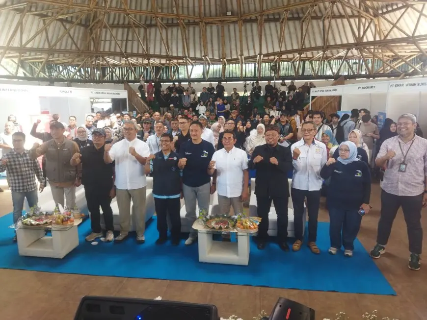 Pemkot Bandung Salurkan Santunan Rp8,2 Miliar di Job Fair 2026