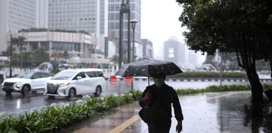 Prakiraan Cuaca Jakarta Hari Ini: Hujan Ringan Guyur Sebagian Wilayah