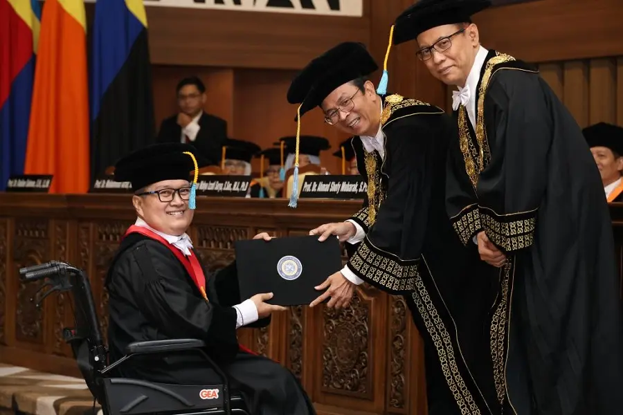 Prof Dr Bambang Sugeng Ariadi Subagyono Soroti Konsep Smart Consumer Protection di Era Digital