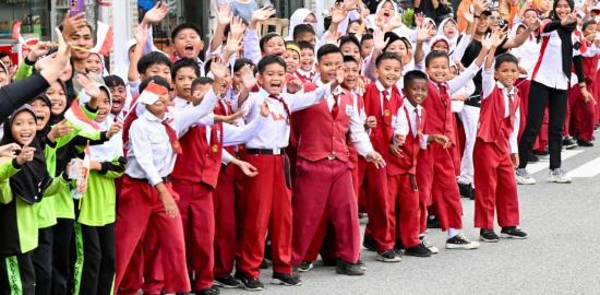 Gebrakan Energi di Kaltim: Presiden Prabowo Resmikan RDMP Balikpapan di Tengah Sambutan Hangat Warga